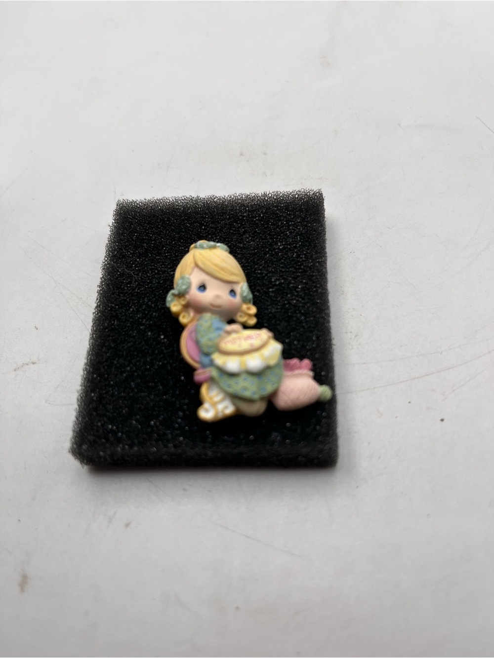 Kids Cute Blonde Girl Enamel Pin - Pastel Colors -Mom